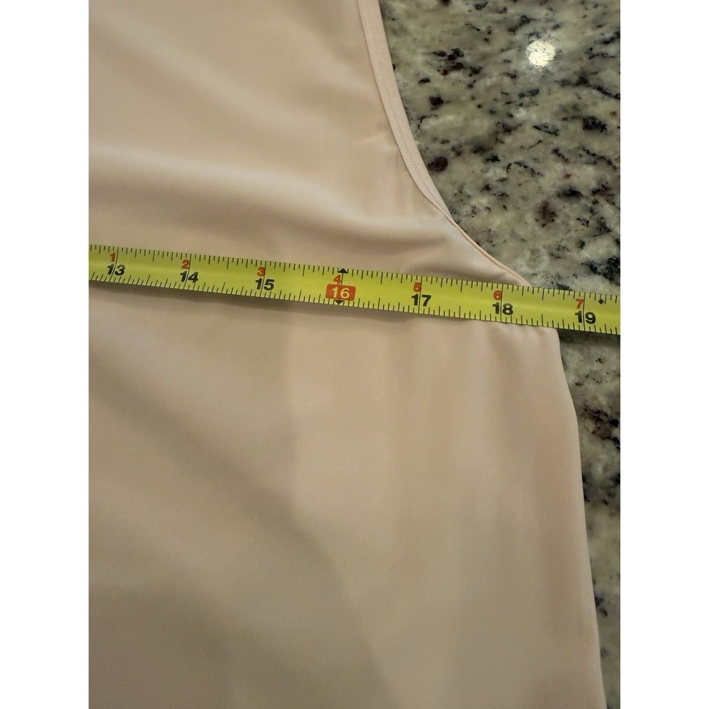 Lululemon Strength in Stance Tank Butter Pink Women's Size 8 - Picture 10 of 10